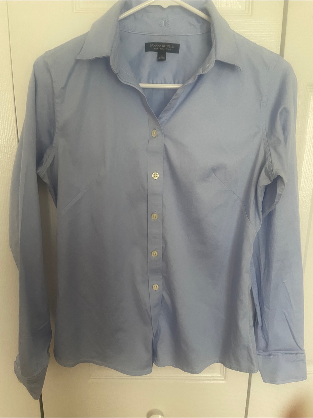 Banana Republic fitted blue button up